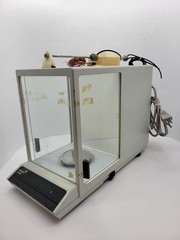 Mettler AE240 Digital Analytical Scale With Option 011 Data Output