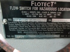 W.E. Anderson FLOTECT V4-SS-2-D-U-TRI Flow Switch NOS FREE SHIPPING