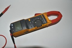FLUKE 381 REMOTE DISPLAY TRUE RMS AC/DC CLAMP METER w/ LEADS (ZUL49)