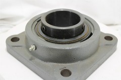 SealMaster SF-47 SF Series 4-Bolt Flange Bearing | 2-15/16 in Bore | Cast Iron