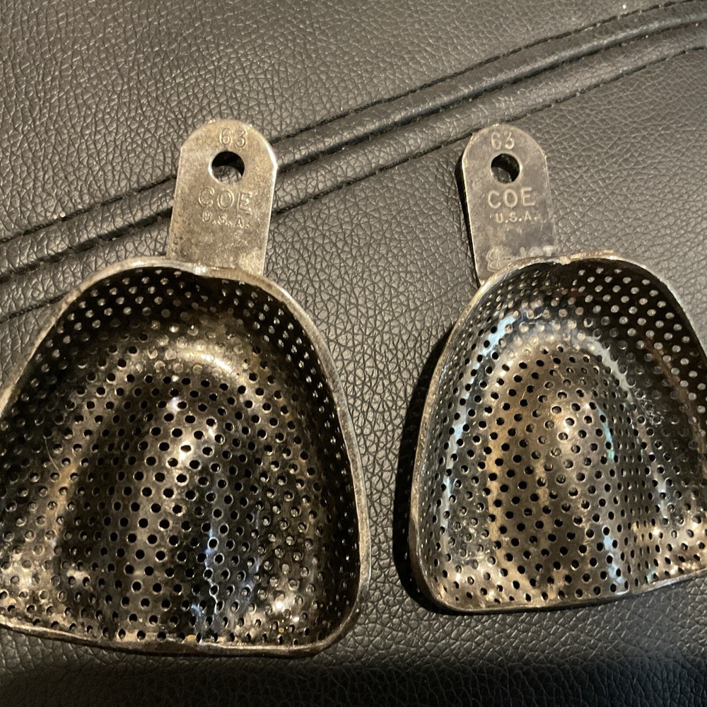 GC America COE 2 Impressions Tray #63 Perforated Edentulous, Mandibular