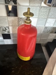 JUSTRITE 14010 1 Quart Dispensing Bottle, Red