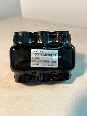 Box of 5; Insulated Multicable Connector; dual entry; 3 port; 250-6 wire range