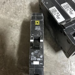 Square D EDB14020 20A 120-277V 1P Bolt On Breaker Lot