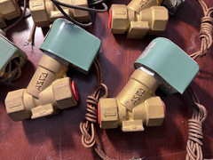 Lot of 2 each Asco 8222847 120V Steam Service Solenoid Valve (Box 26-047)