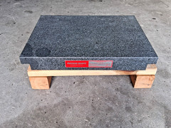 Precision Granite Inspection Surface Plate 18″ Wide 24″ Long 3″ Thick 01940527