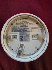 Silent Knight SD505-AHS Analog Heat Detector Sensor With Base