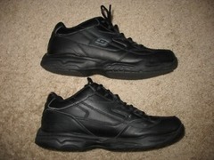 Skechers Relaxed Fit Memory Foam Slip Resistant Work Shoes Black Men’s 9.5