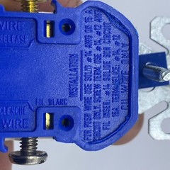 LOT OF 17 EATON Outlets Duplex Receptacle 15A 125V White-Blue 🔔
