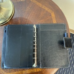 Compact Franklin Covey Planner Black Magnetic Snap 6-Ring & Accessories