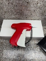 Nahanco National Hanger Company J-11 Small Tagging Gun with Supply