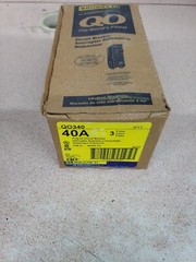 1 NEW QO340 Square D 3pole 40amp 240v Plug-In Circuit Breaker NEW