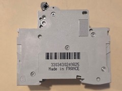 Schneider 24982, Miniature Circuit Breaker Multi-9, C60, C60H, 2A, 2P, C (NOS)