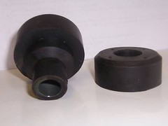 RUBBER ISOLATOR ENGINE MOUNT replace JOHN DEERE RE60720