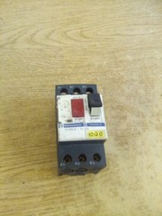 Telemecanique GV2ME32/24-32A Motor Circuit Breaker