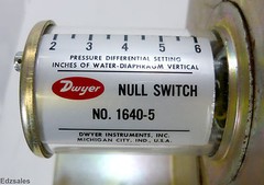 Dwyer Instruments Differential Pressure Null Switch 1640-5