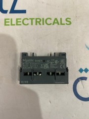 SCHNEIDER ELECTRIC GVAE11 AUXILIARY CONTACT BLOCK LOT OF 4 NOS FREE SHIPPING