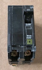 Square D QOB220 Bolt-On Circuit Breaker 2 pole 20 amp 120/240v 10kA USED