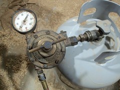 20 lb. Thrust Pulse Jet Engine starts easy runs good on propane or gasoline