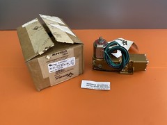 Versa Air Valve 3-Way Brass 24VDC VSG-3321-L14-PC-55M-3567-D024