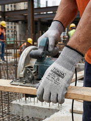 6 Pairs PU Coated Anti Cut Resistance Safety Work Gloves Multitasking Level 5