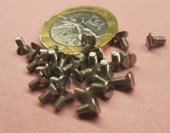 Flat Head Slotted Machine Screw 18-8 Stainless Steel, 2-56 x 3/16″ L 300 Pcs