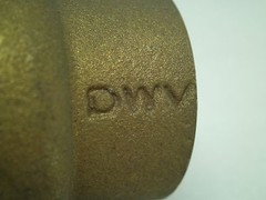 DESANCO DWV TRAP ADAPTER 1-1/4″ FEMALE THREAD to 1-1/4″ SWEAT SOLDER FITTING KB