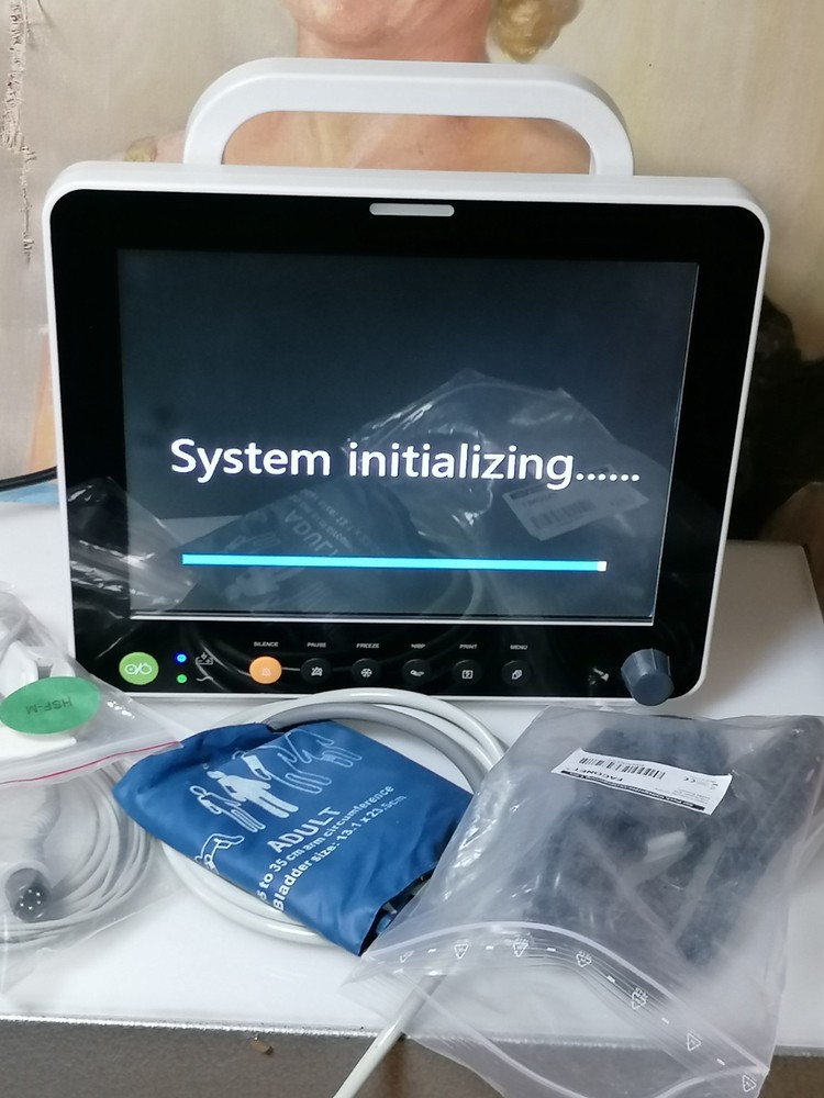Shenzhen Le Medical Technology 100-240V 50/60Hz 90VA Patient Monitor PM12B