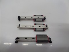 Lot Of 3 Schneeberger MNN7-G1 Linear Guide Bearings w/ 6.7cm Rails