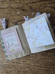 Junk Journal, Silly Goose mindfulness Gratitute 40 Embellished Pages. 4.5×5