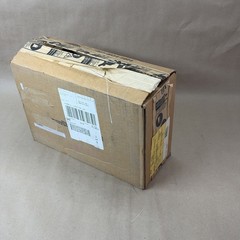 Hubbell QL-1505 Quartzliter 1500W Quartz Halogen Flood Light Fixture NEW