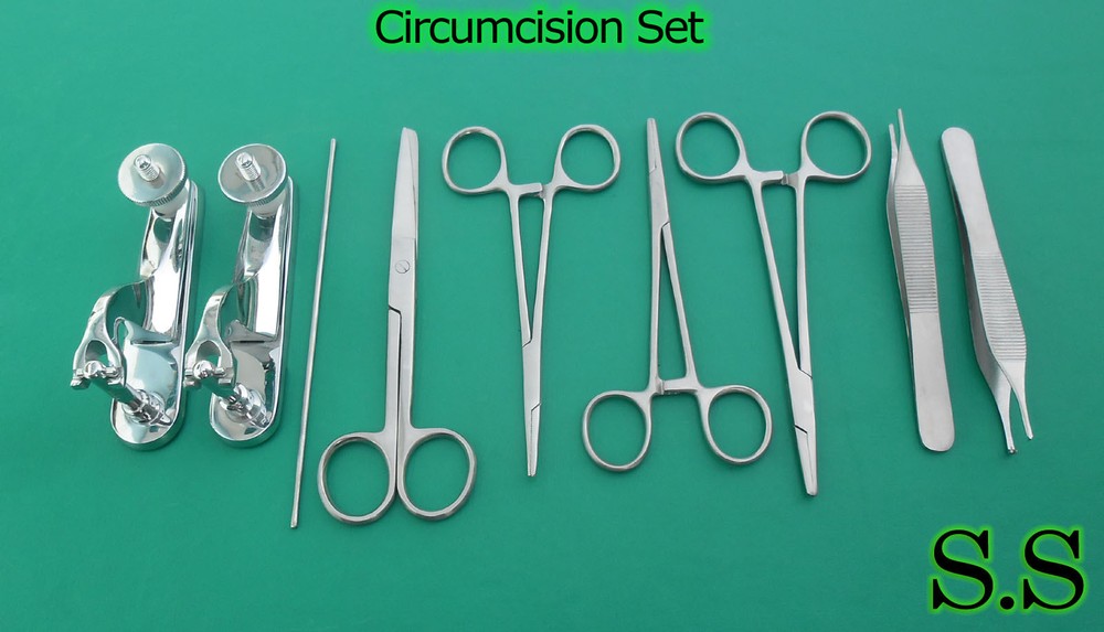 Circumcision Set c/w “2 Gomco” style clamp 1.1cm+1.3cm, s/s & 6 s/s inst DS-825