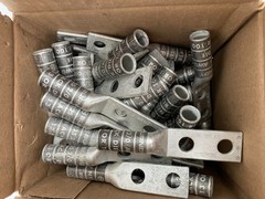 Burndy YA262TC38 50239NL 2-Hole Compression Lug 2/0 AWG Solid/Stranded Copper