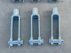 Sandbaggy 5/8″-18 Adjustable Yoke End – Galvanized [Pins Included]