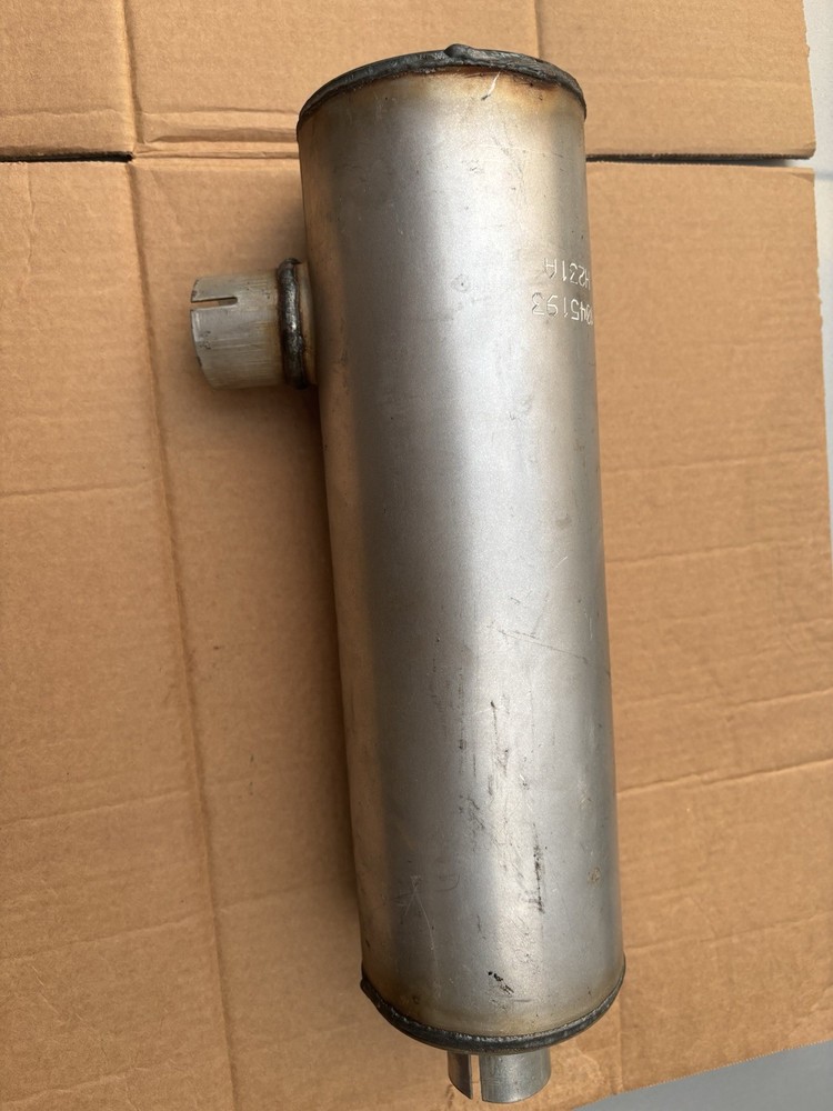 Donaldson M045193 Muffler Round Style 3