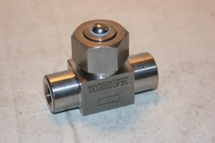 1/8 FNPT 316ss 50‑Series Lift Check Valve Whitey / Swagelok SS-53F2-1049A