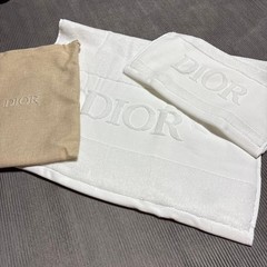 2025 Christian Dior novelty pouch & 2 towels Authentic NEW GIFT