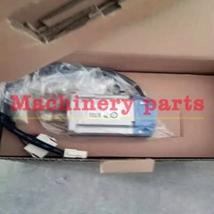 Bran-new SJME-08AMA41 Original In Box AC Servo Motor Expedited Shipping