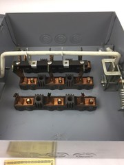 GENERAL SWITCH 63DU SAFETY SWITCH VOLTS 240 AC 60 AMP 3 POLE TYPE: D’BLE THROW