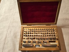 81 PCS GRADE B 20 C GAGE GAUGE BLOCK SET WOODEN BOX Incomplete