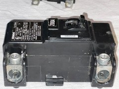 Siemens MBK200A 200 Amp 120/240 VAC 2 Pole Type EQ8695 Main Breaker ( USED ) #2