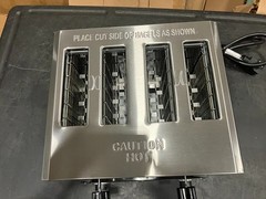 Avantco THD27208 Medium-Duty Bread/Bagel Switch 4-Slice Commercial Toaster.