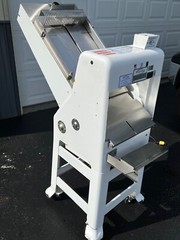 Oliver 797-32NC – Bread Slicer