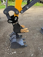 Adapter for AGT QNT30 QNT50 Bobcat to fit 25MM Attachments- Custom MADE IN OHIO!