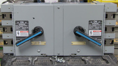 😏 SIEMENS ITE 200 AMP VACU-BREAK SWITCH 600 VAC 3∅ 3 POLE 150 HP V7F3644