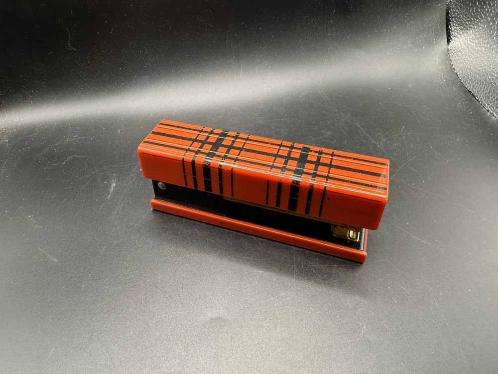 Swingline Red Plaid Tartan Desk Stapler ACCO Brands Full Size Retro Office Decor