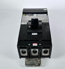 SQUARE D Q432400 400A 3-POLE 240V I-LINE 25KA Thermal Magnetic Circuit Breaker