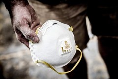 1- Box Of 20 3M 8210 N95 Disposable Protective Particulate Respirator Dust Mask