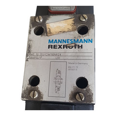 REXROTH 4WE 10 J31/CW110N9Z4 Directional Solenoid Valve + WZ65-4-L 90VA/550VA