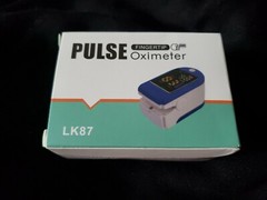 USA Color LED Finger tip Pulse Oximeter Blood Oxygen SpO2 Monitor LK87 USA.